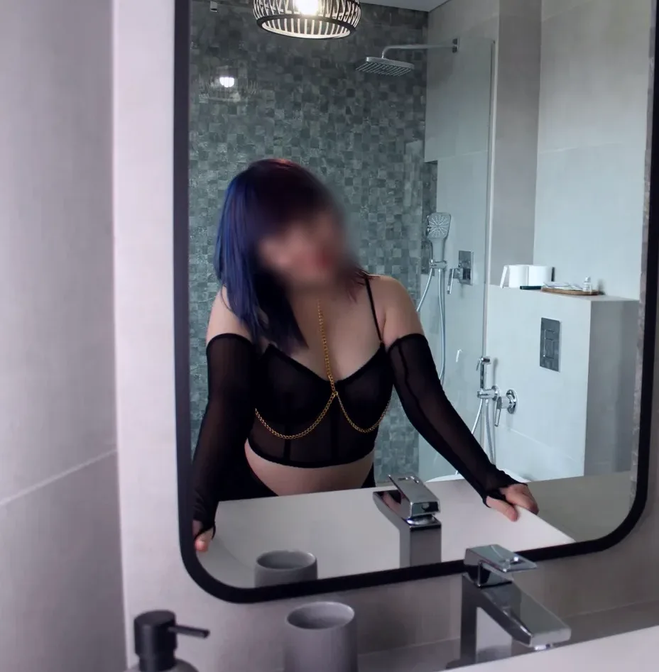 Ramona, 24 anni